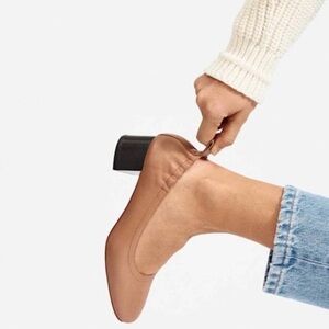 Everlane made in Italy day heel Tan Block Heel Pumps 8
